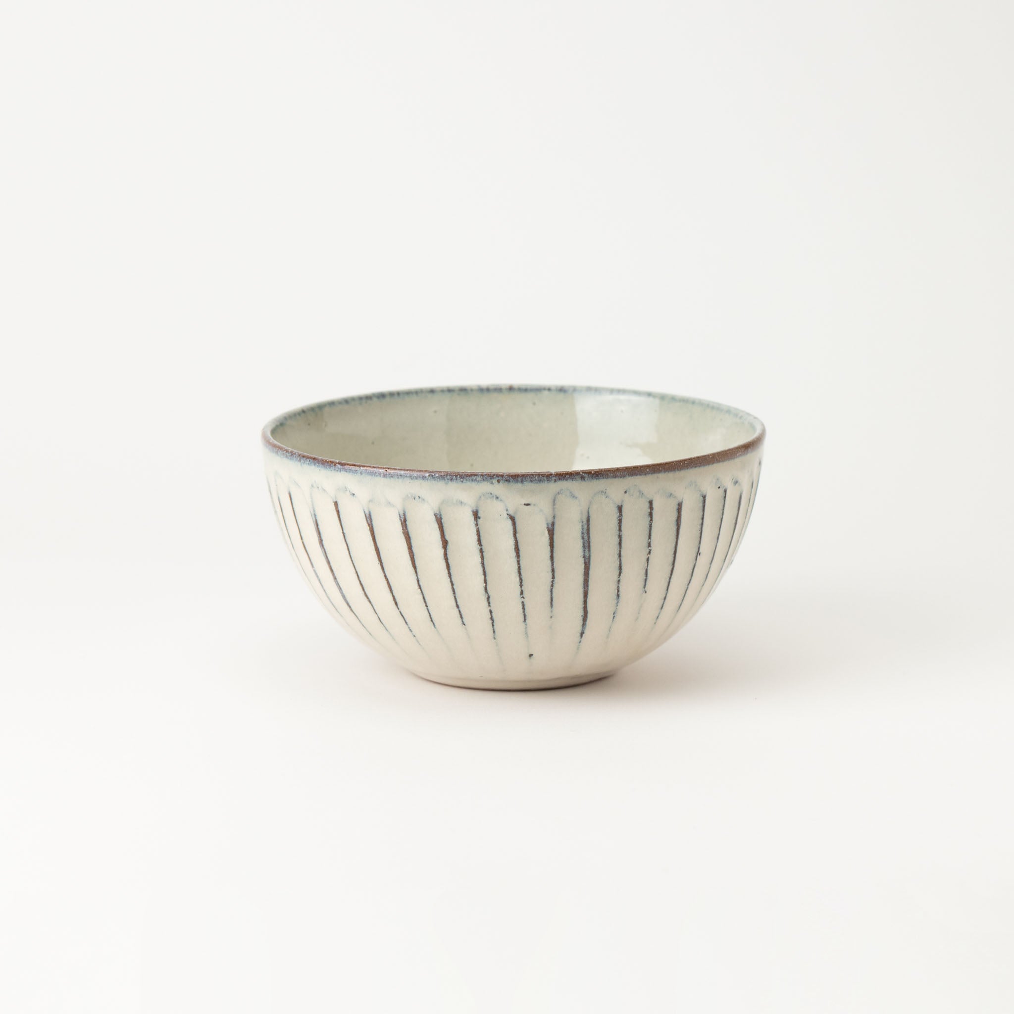 White Glaze Carving Donburi Bowl