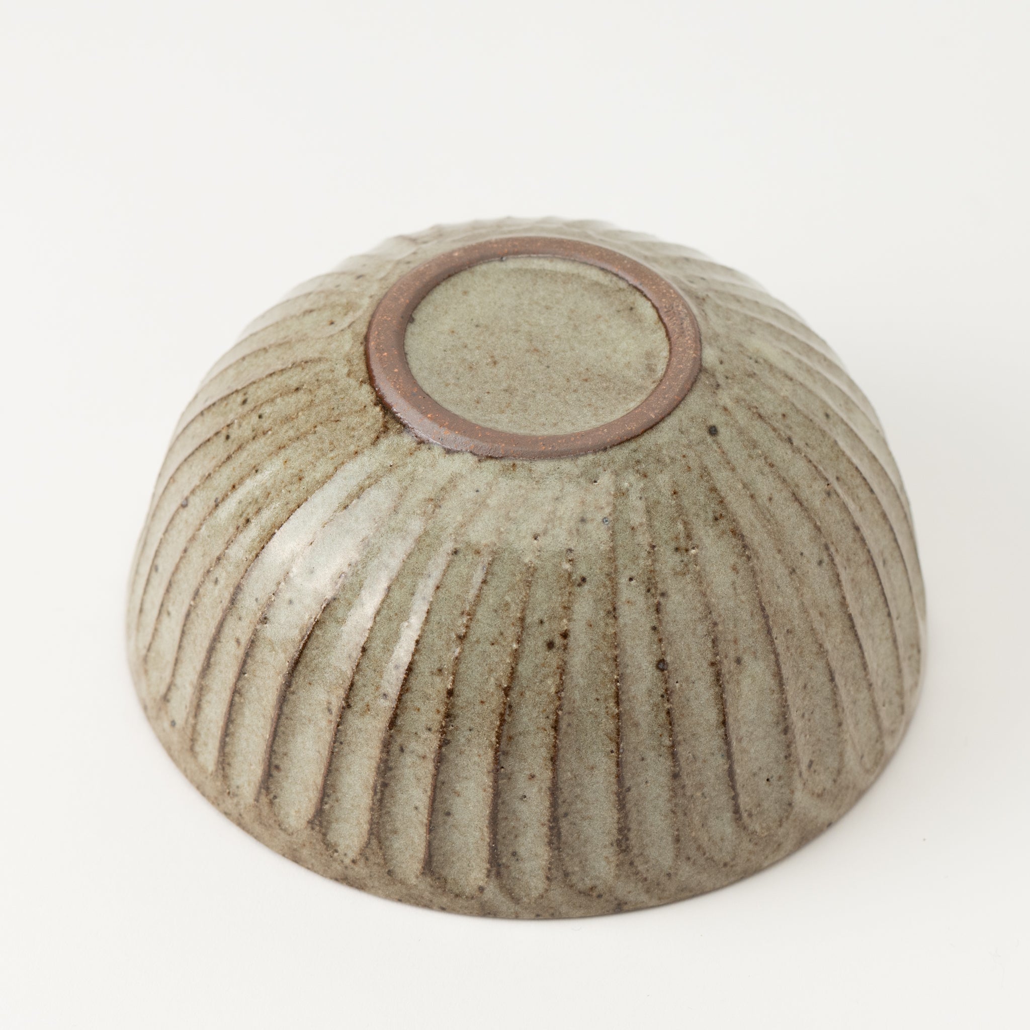 Grey Glaze Carving Donburi Bowl