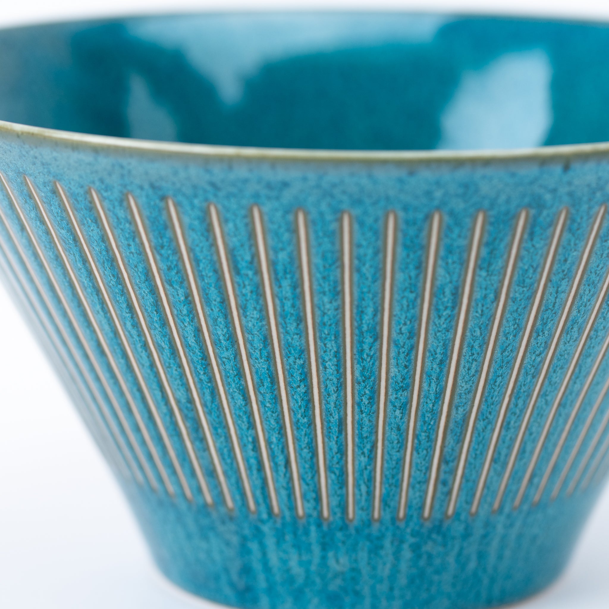 Turquoise Line Ramen Bowl