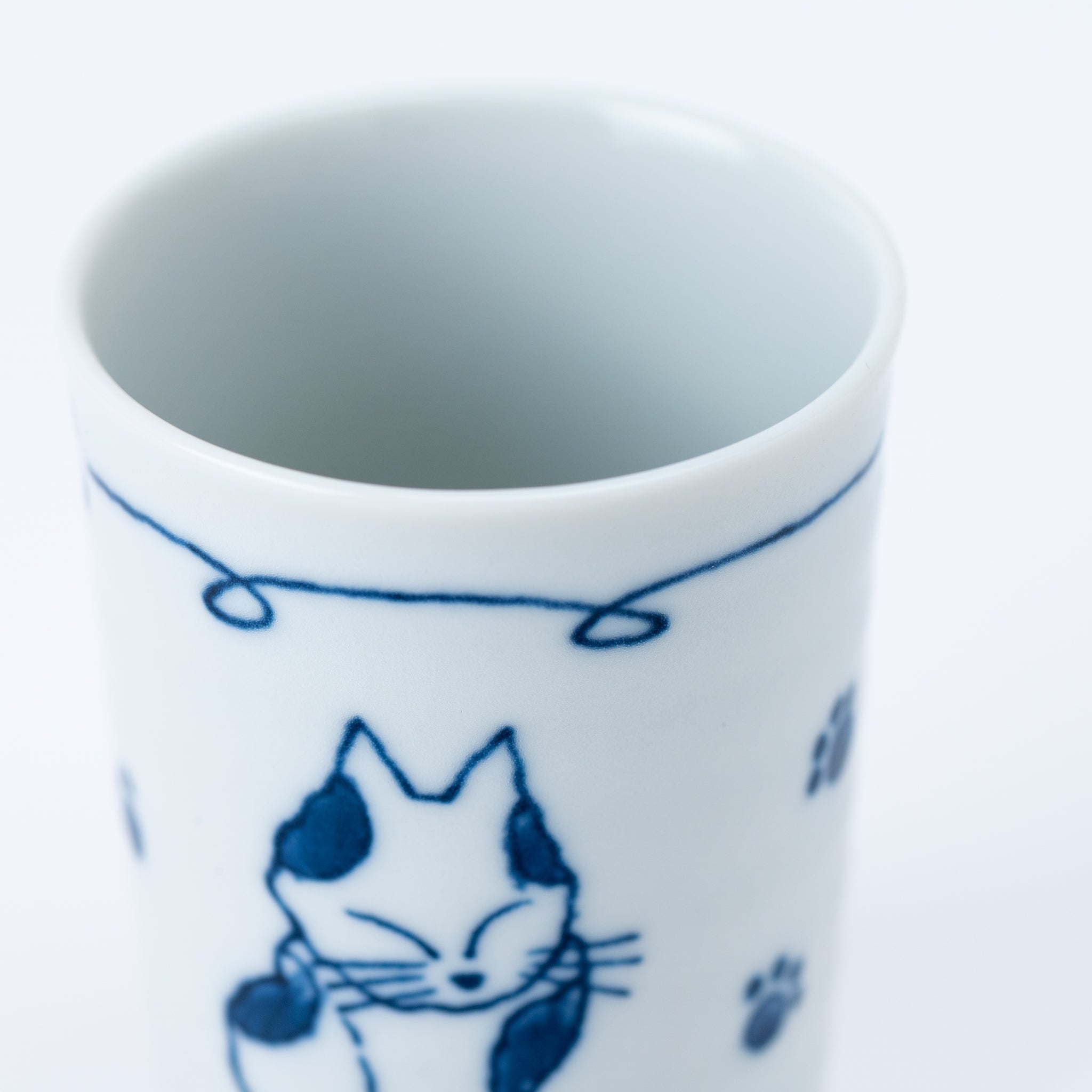Blue Cat and Paws Yunomi Teacup