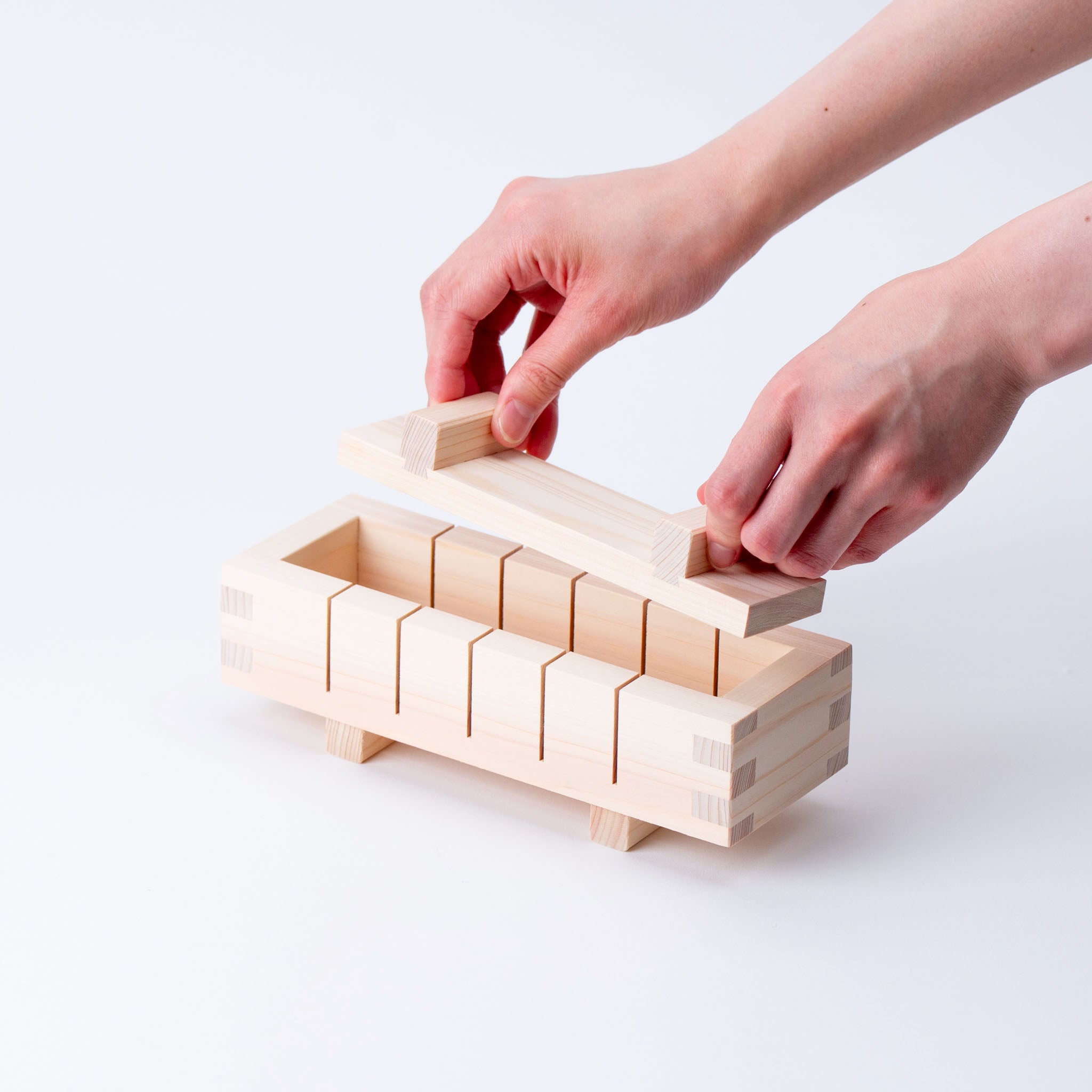 Hinoki Oshizushi Press — Rectangular Type