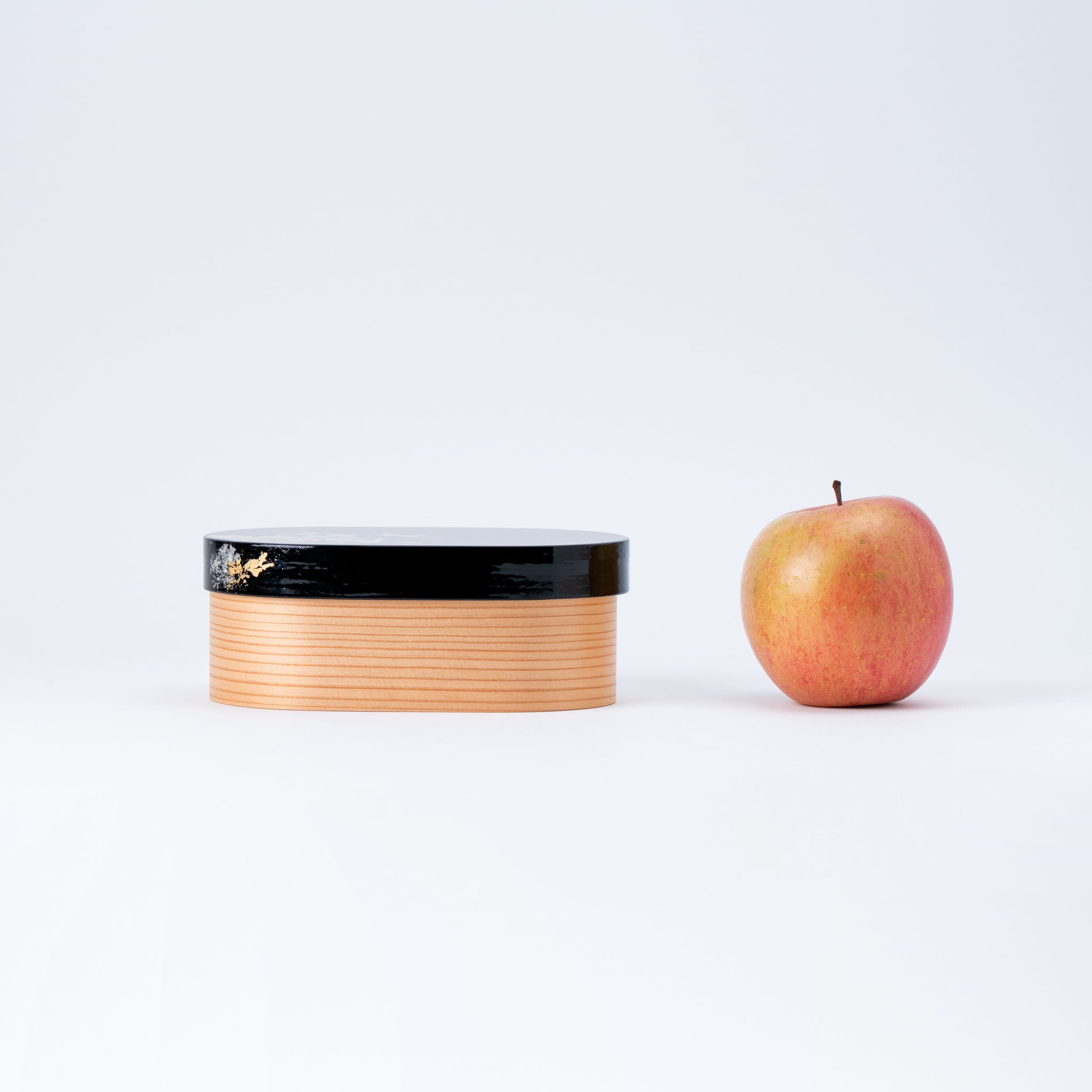 Lacquered Black Magewappa Bento Box