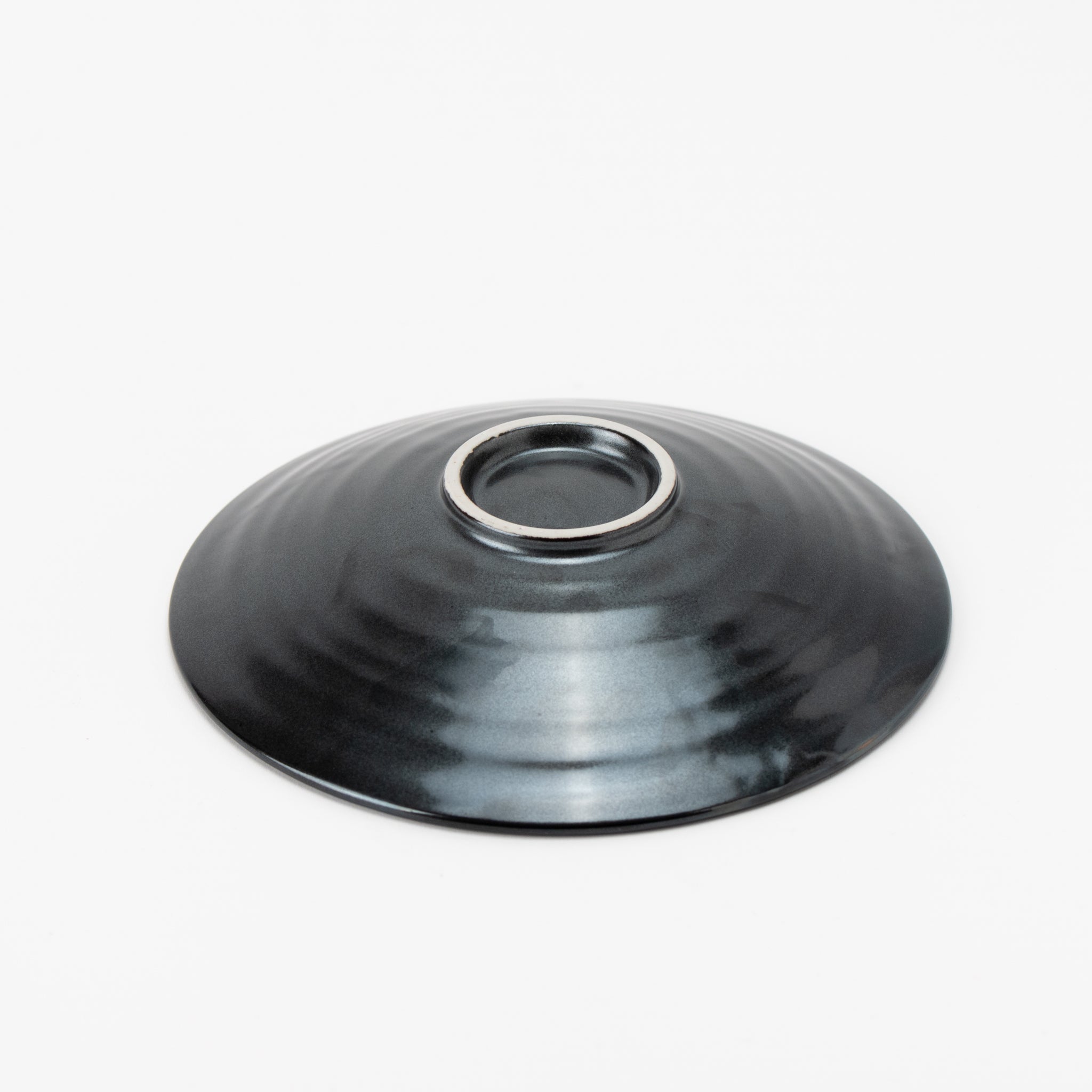 Iron crystal shaved stewing bowl