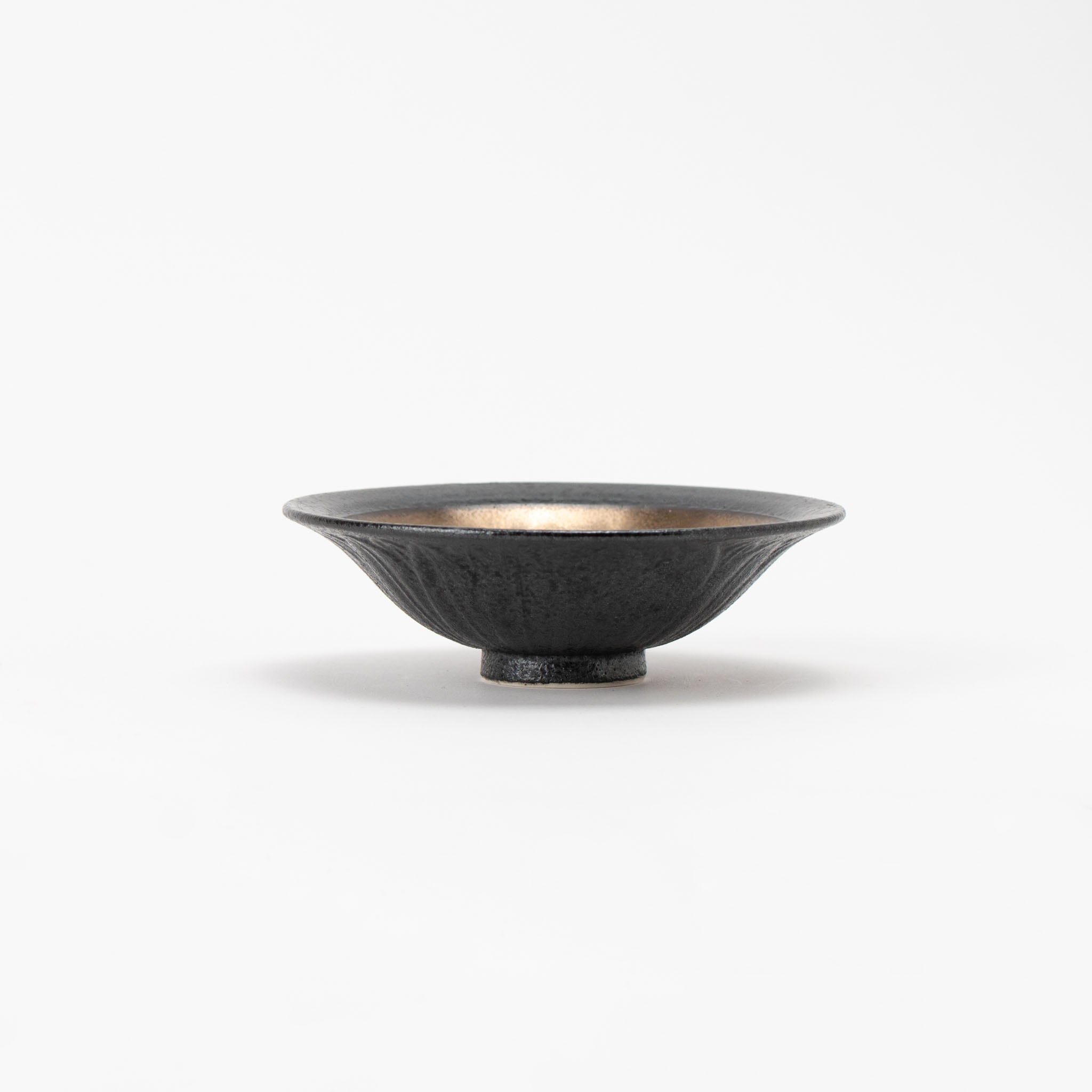 Hongama Gold Kiku-Shaped Flared Small Bowl