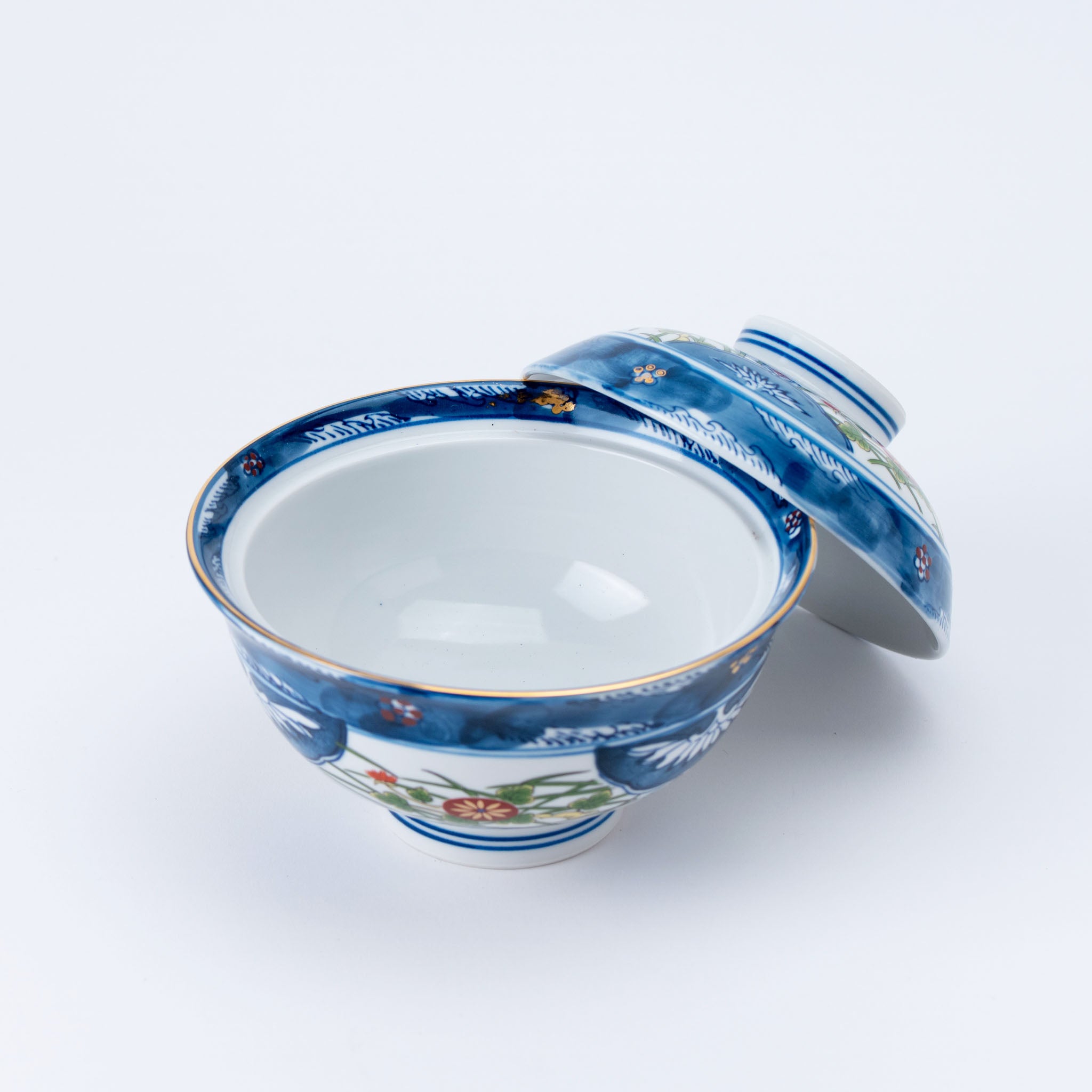 Lidded Bowl with Cranes and Floral Motif