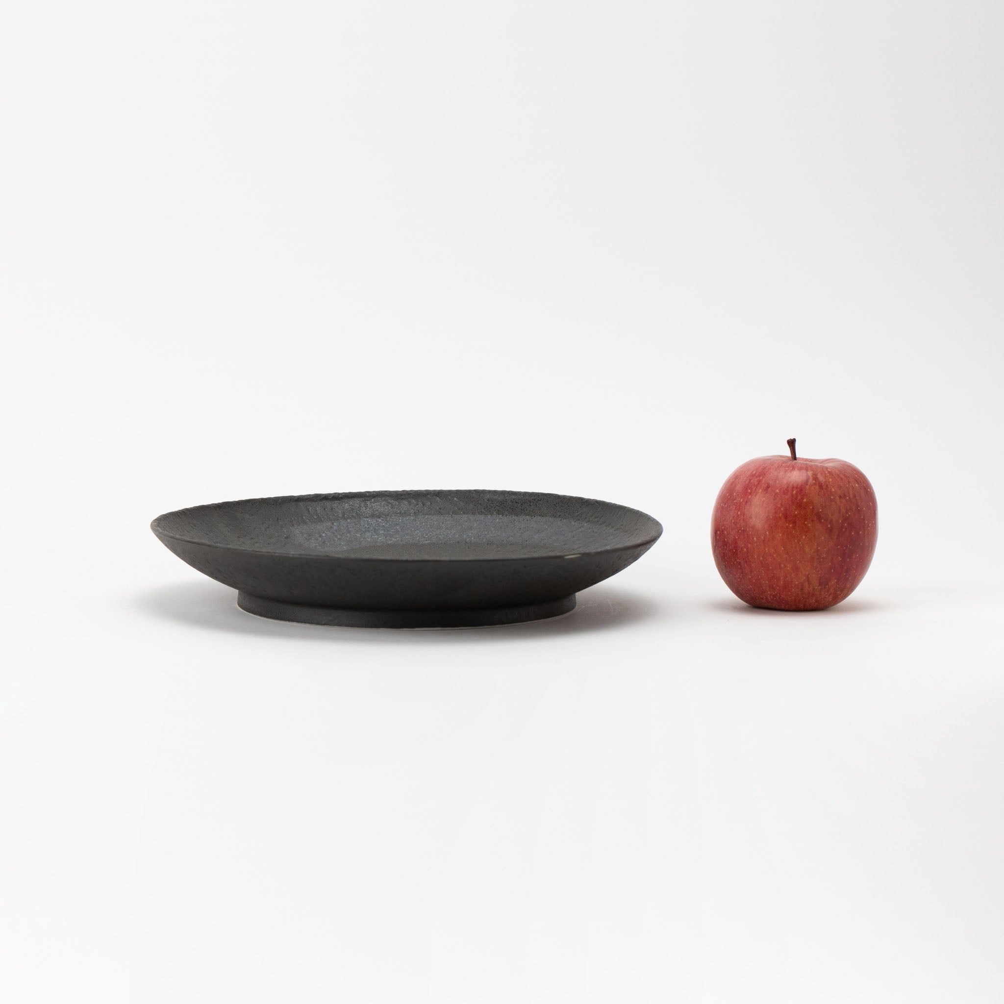 Dark Matte Round Plate