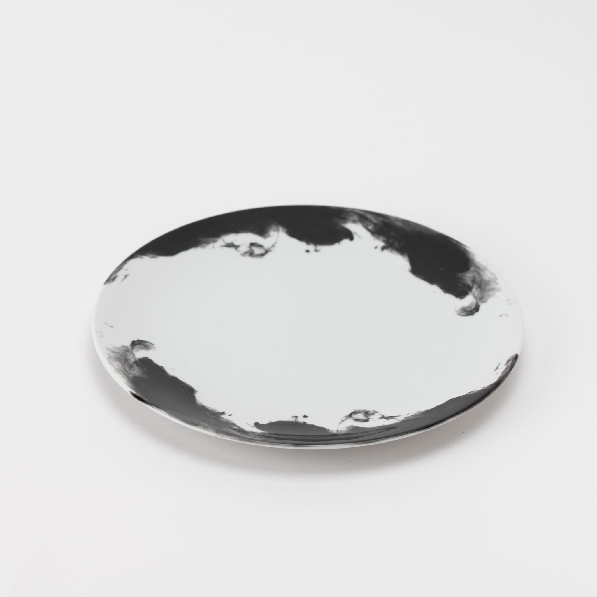 Ink Wash Wazen Round Plate