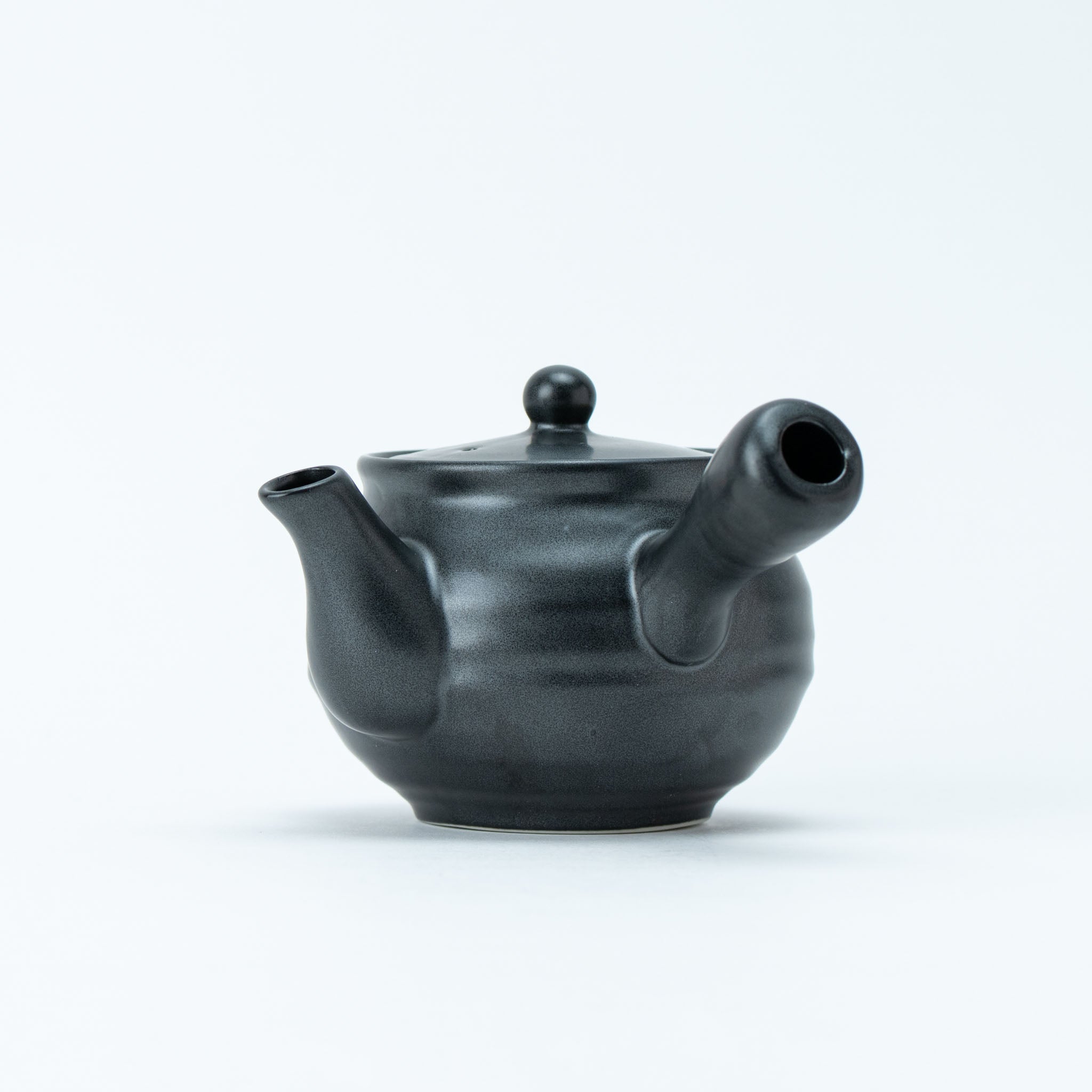 Black Rokubei Teapot (with Tea Strainer)