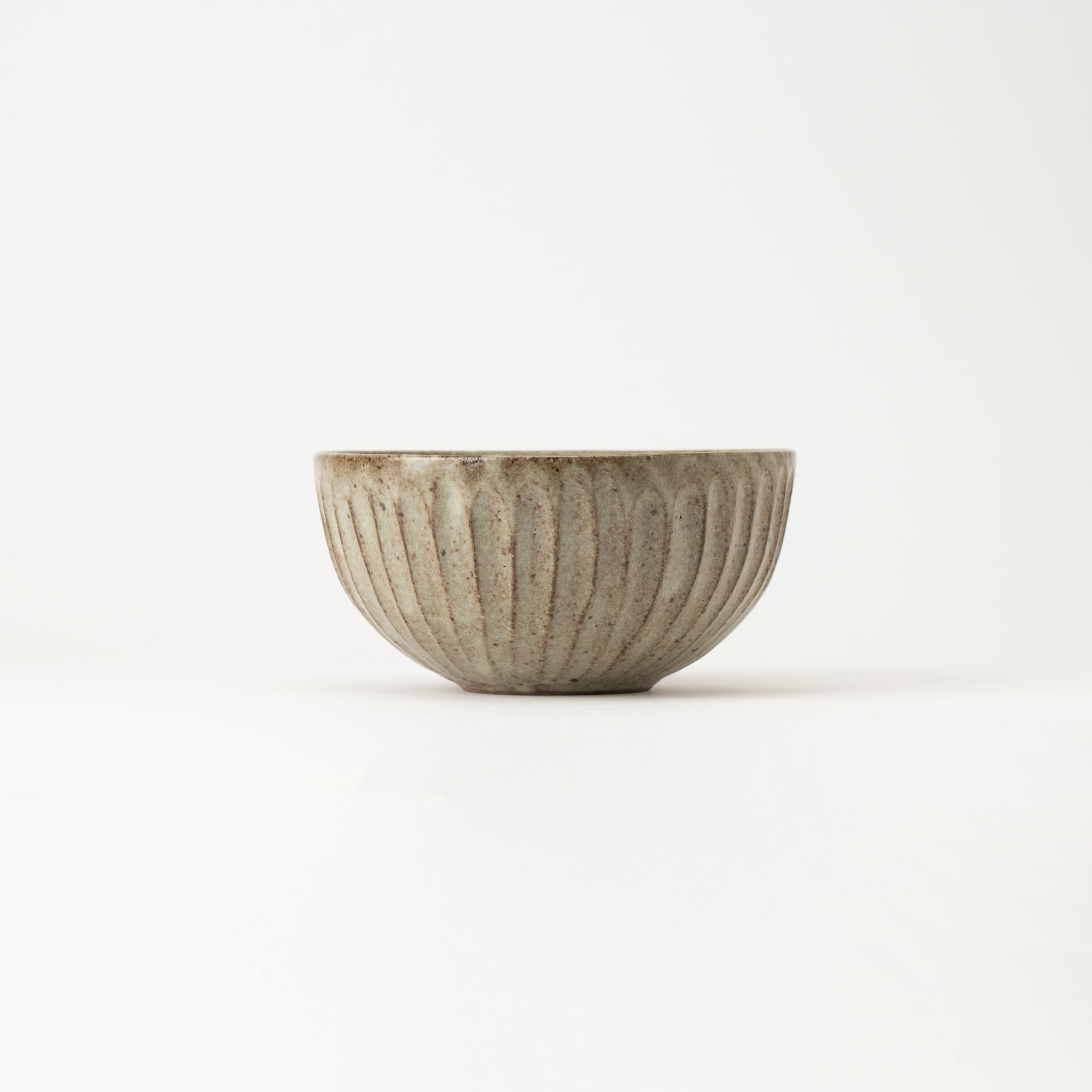 Grey Glaze Carving Donburi Bowl