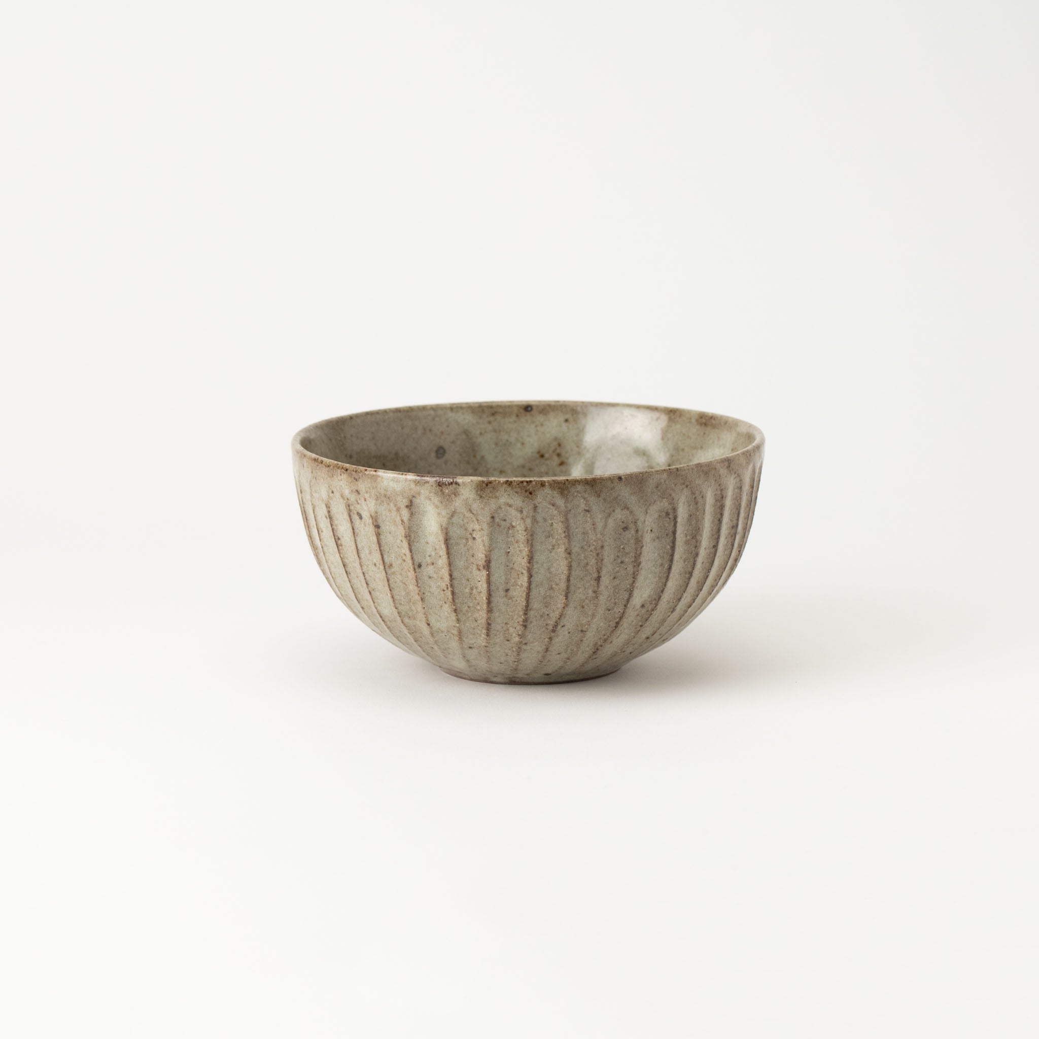 Grey Glaze Carving Donburi Bowl