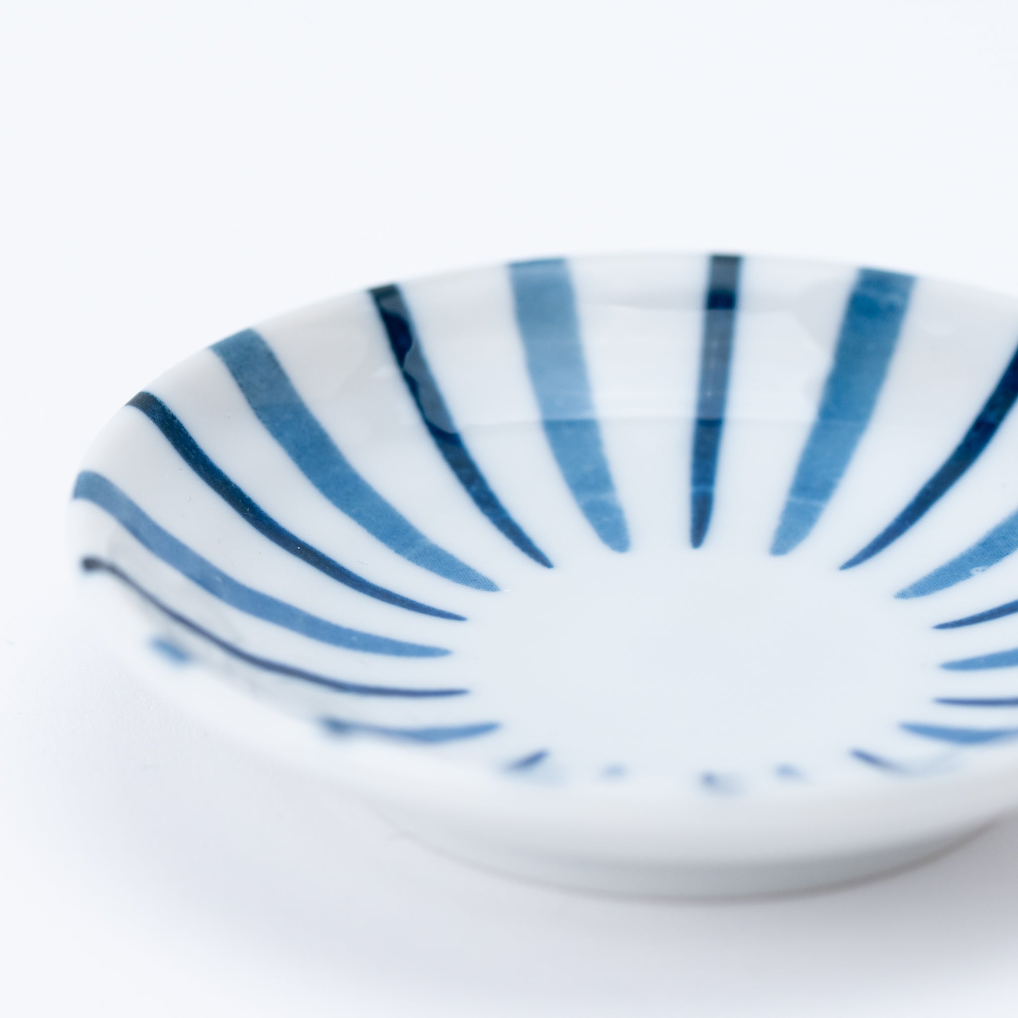 Tokusa Stripe Small Plate