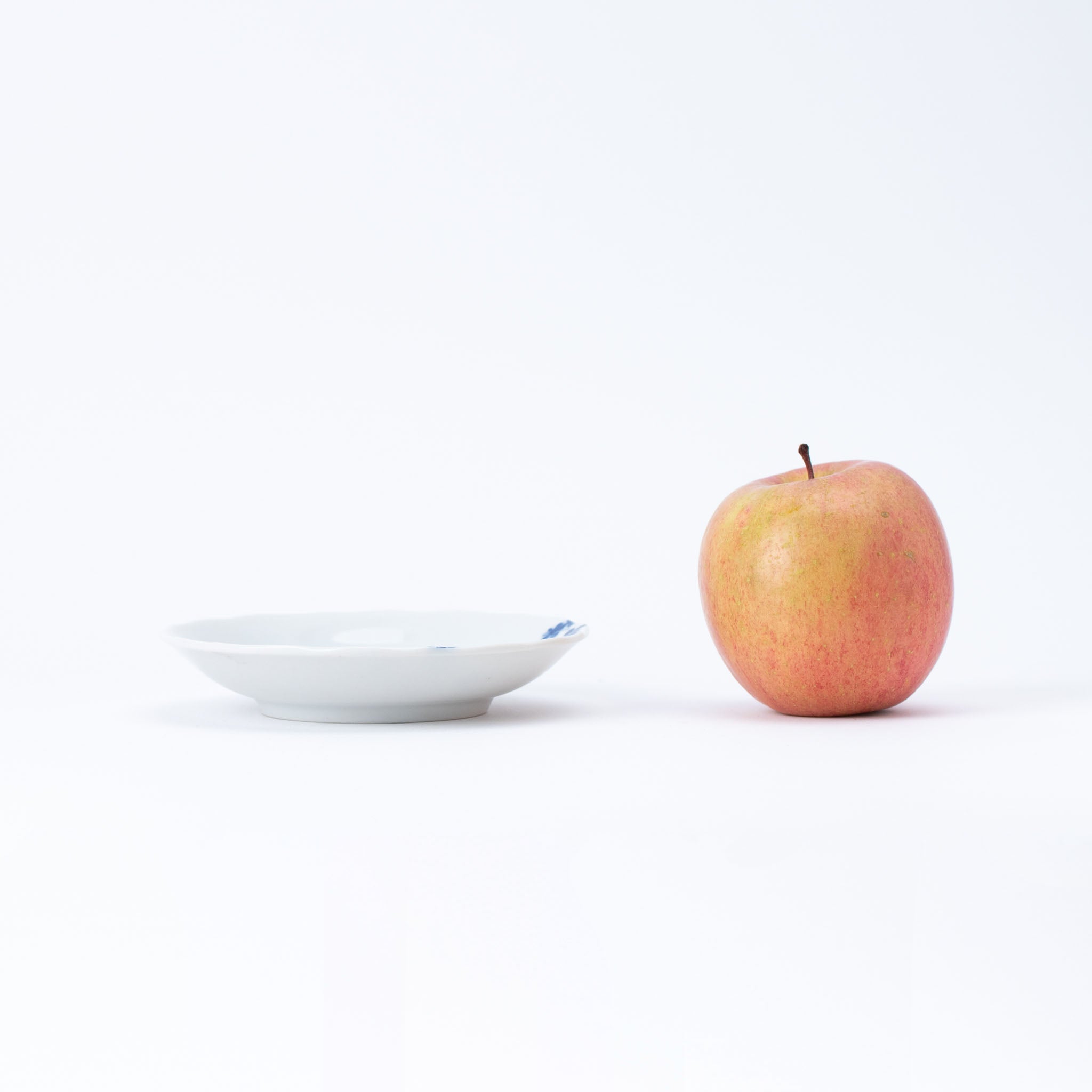 Floral Cascade Small Plate