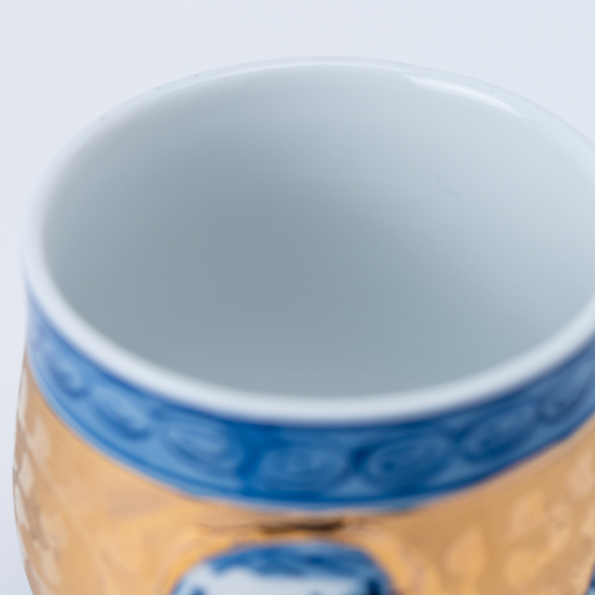Blue Gold Crest Yunomi Teacup