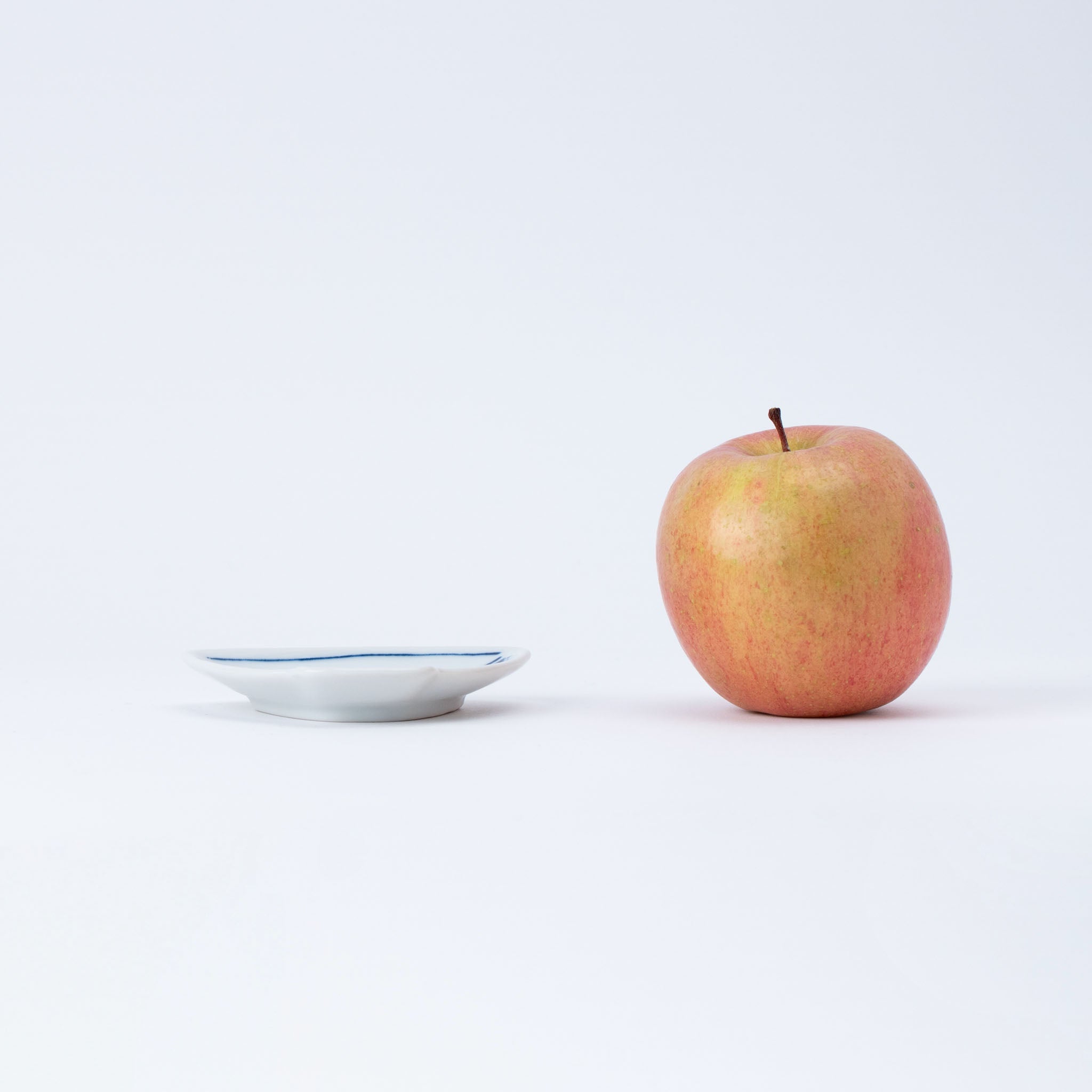 Ichimatsu Bowl Motif Small Dish