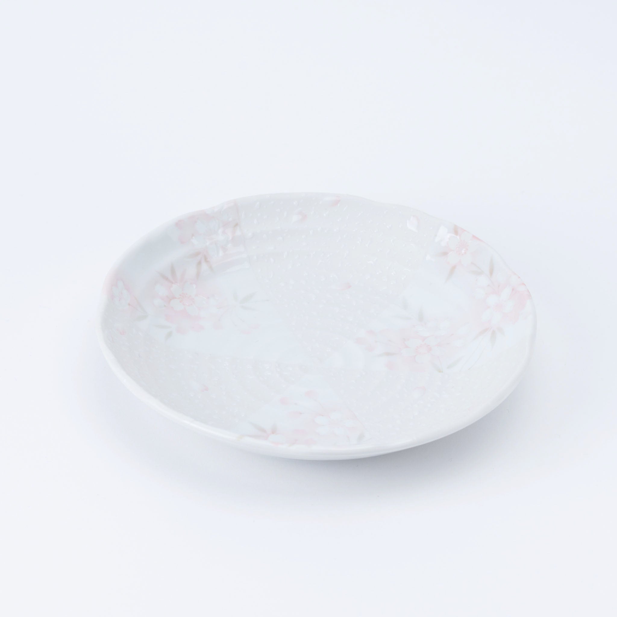 Authentic Sakura Tableware: Handcrafted Cherry Blossom Ceramics