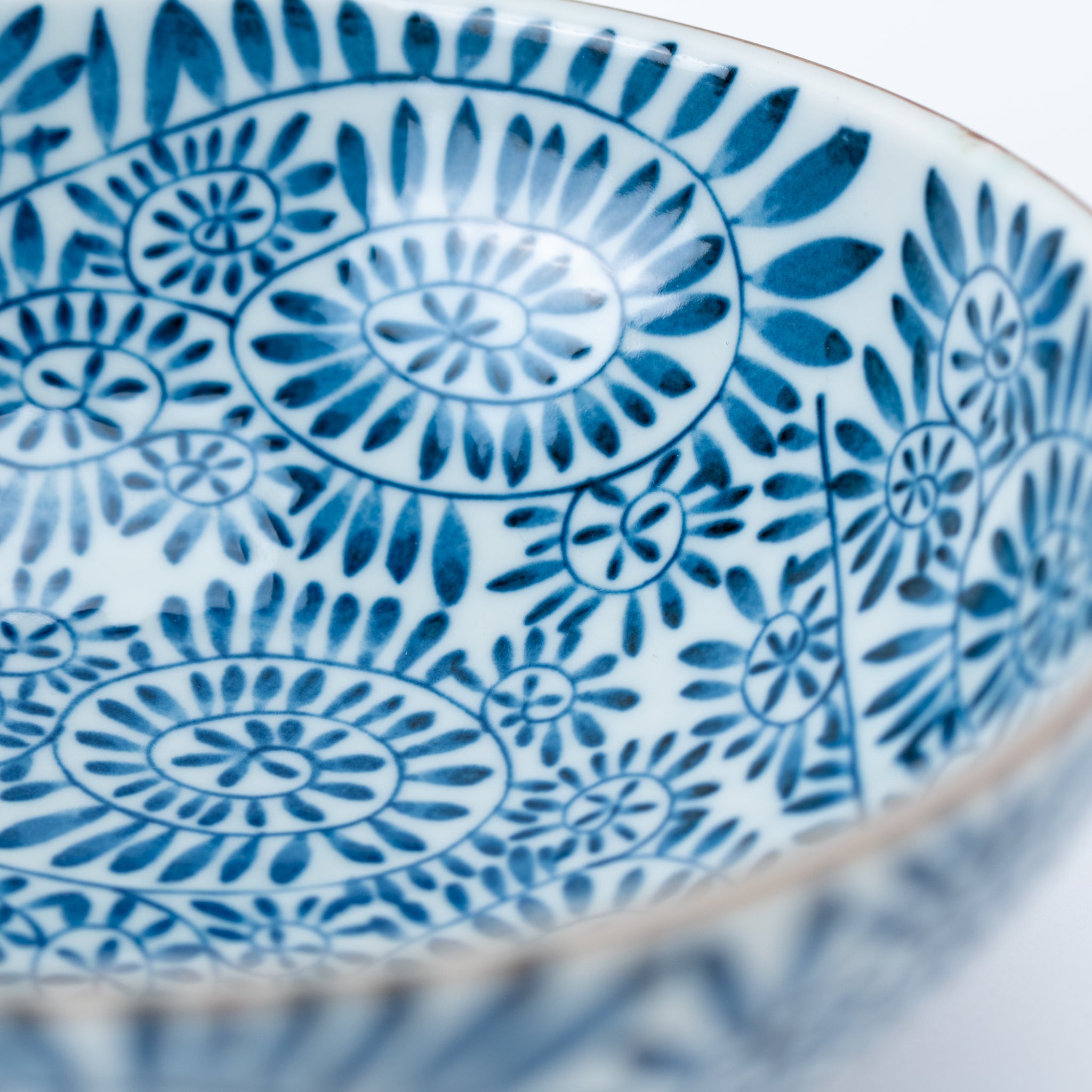 Indigo Spiral Floral Donburi Bowl