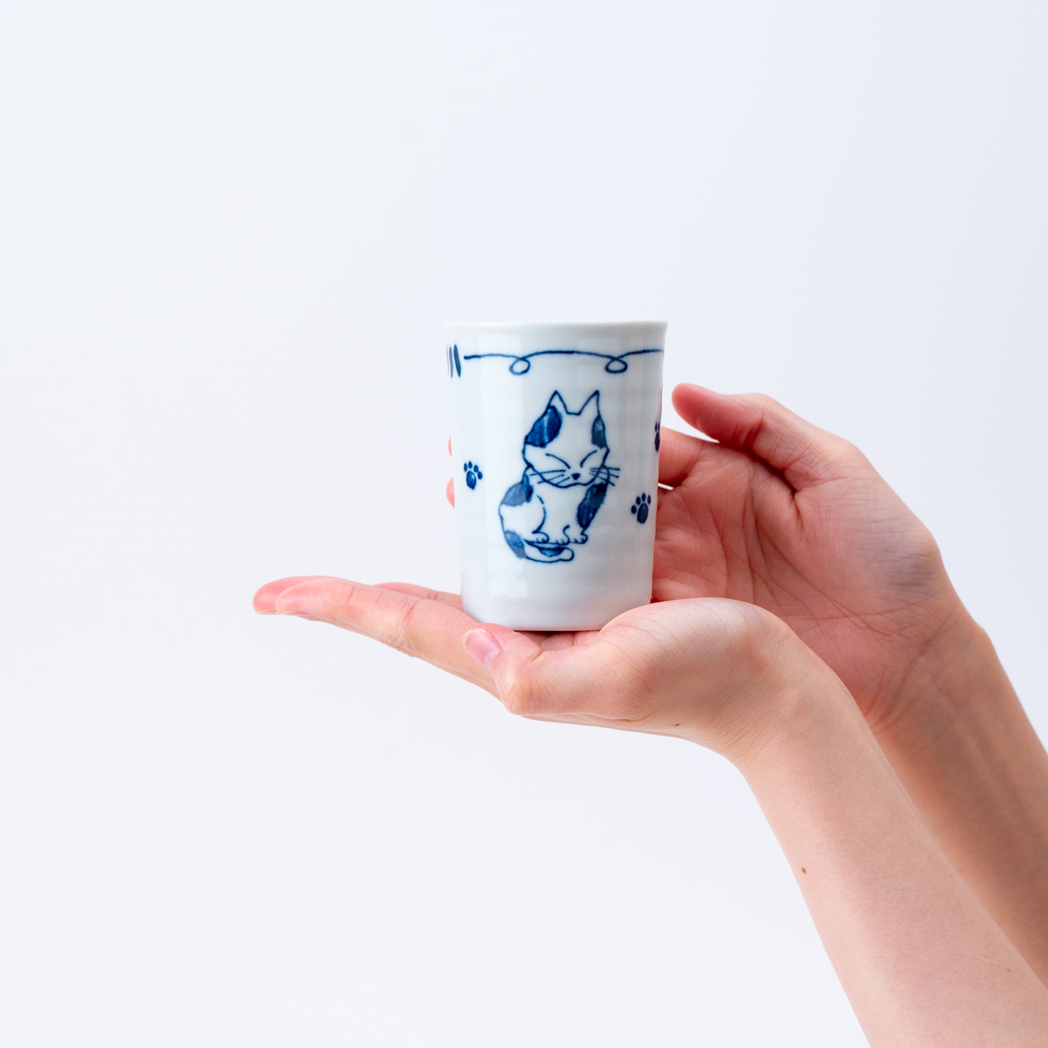 Blue Cat and Paws Yunomi Teacup
