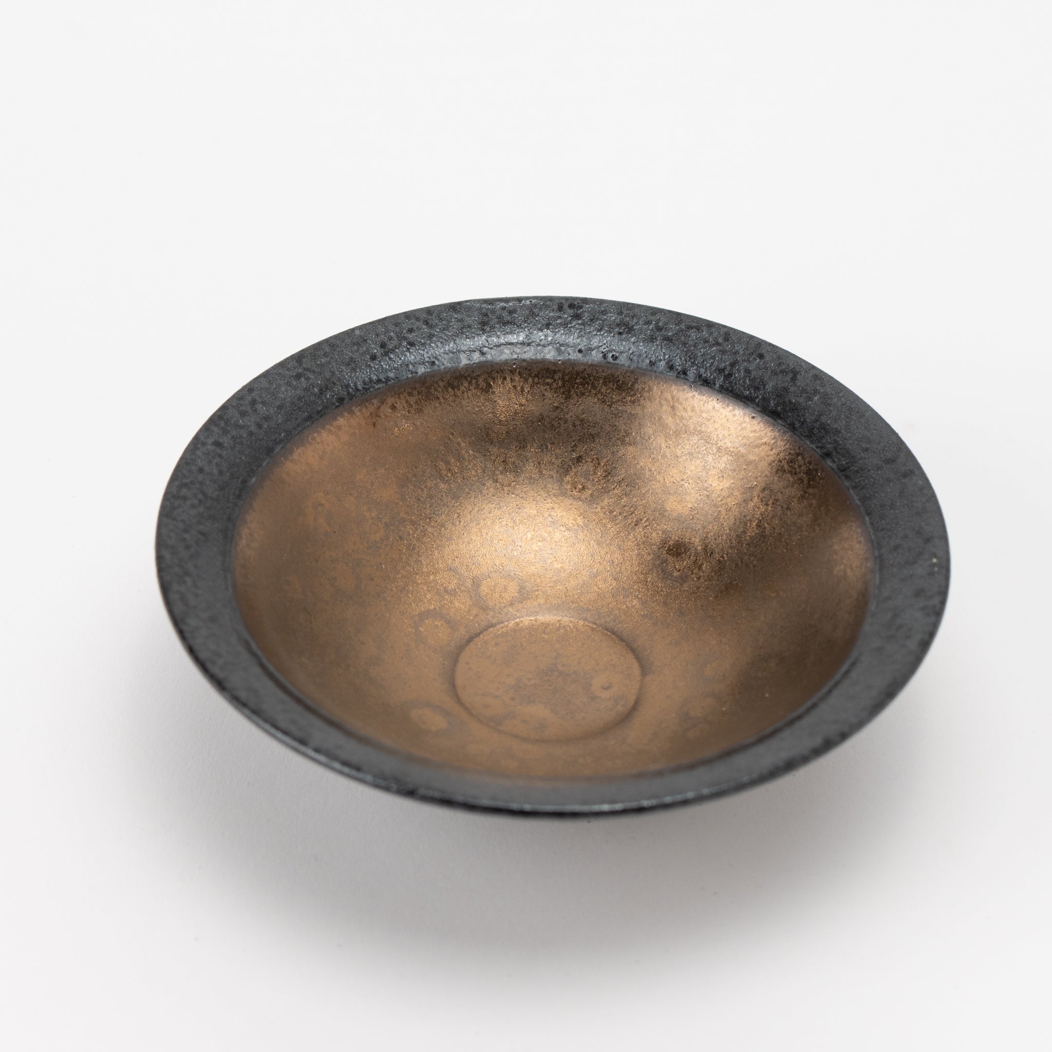 Hongama Gold Kiku-Shaped Flared Small Bowl