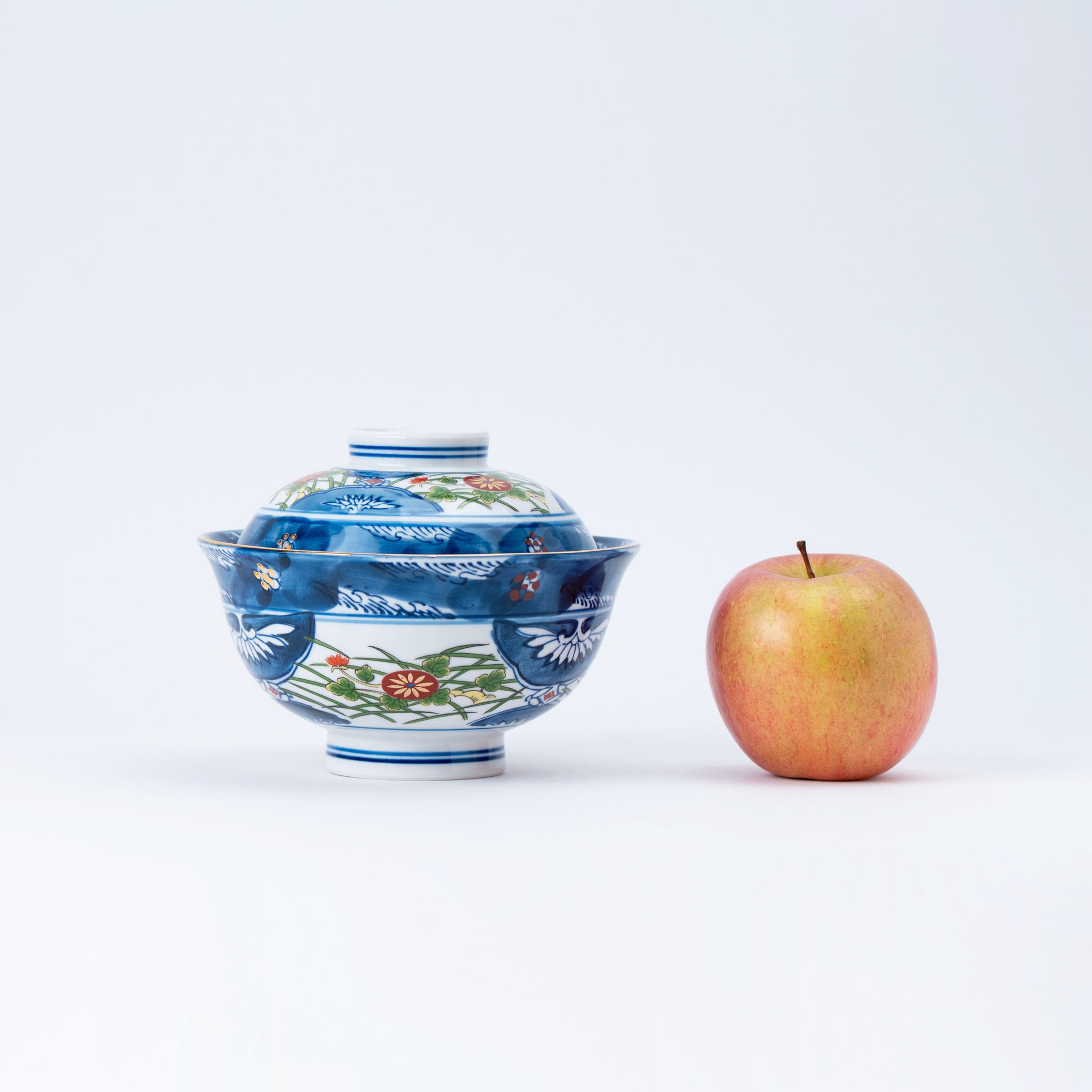 Lidded Bowl with Cranes and Floral Motif