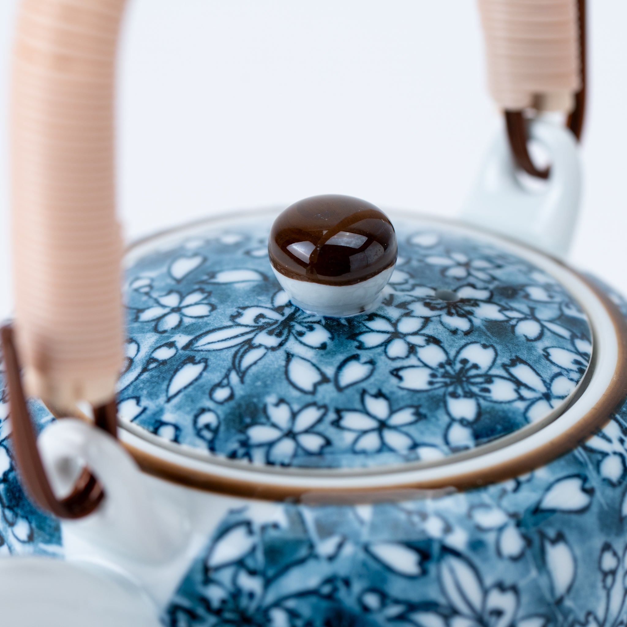 Indigo Sakura Teapot (with Tea Strainer) and Yunomi Teacup Set