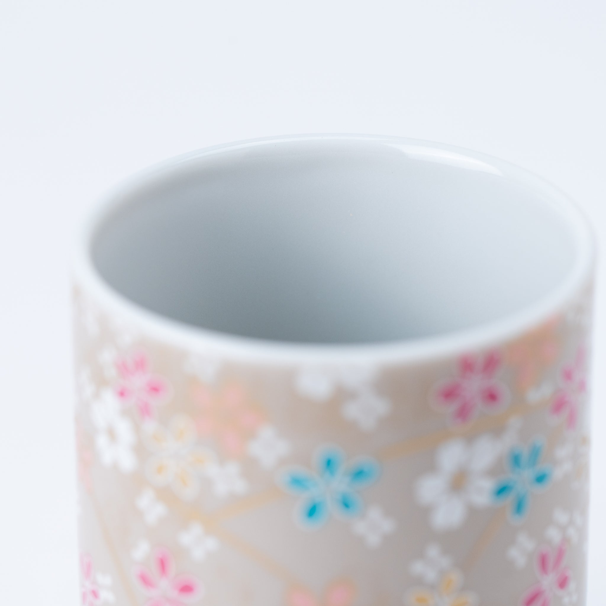 Vibrant Flowers Yunomi Teacup Set of 5