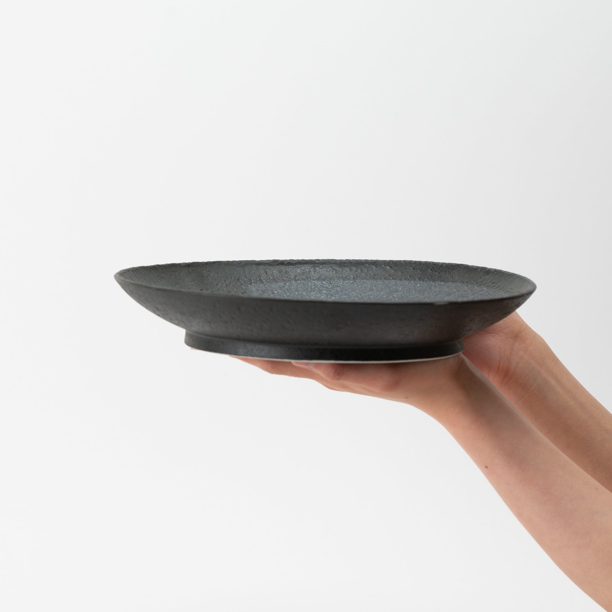 Dark Matte Round Plate