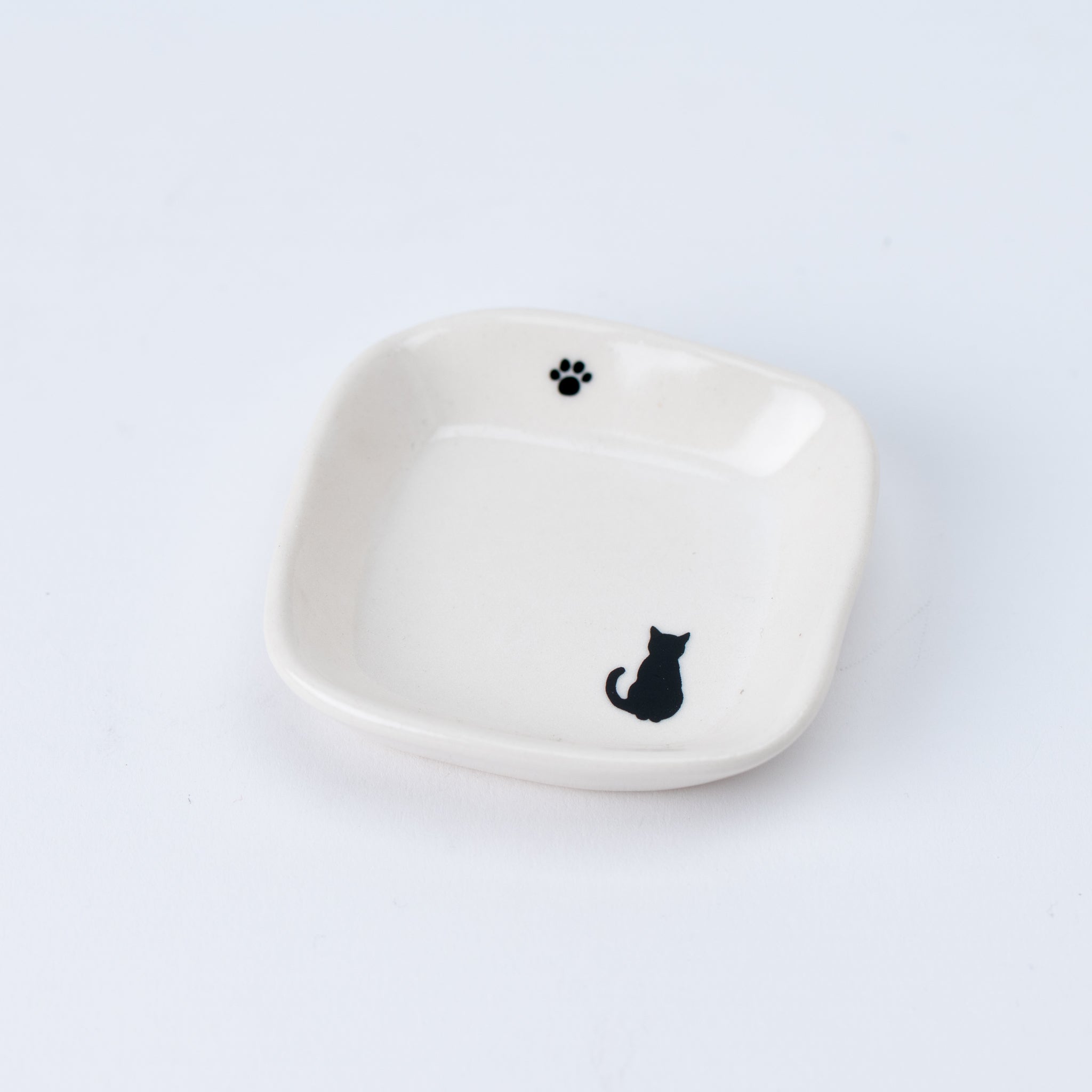 Small Plate - Sitting Cat