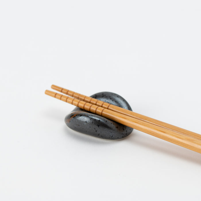 Black Oribe Chopstick Rest