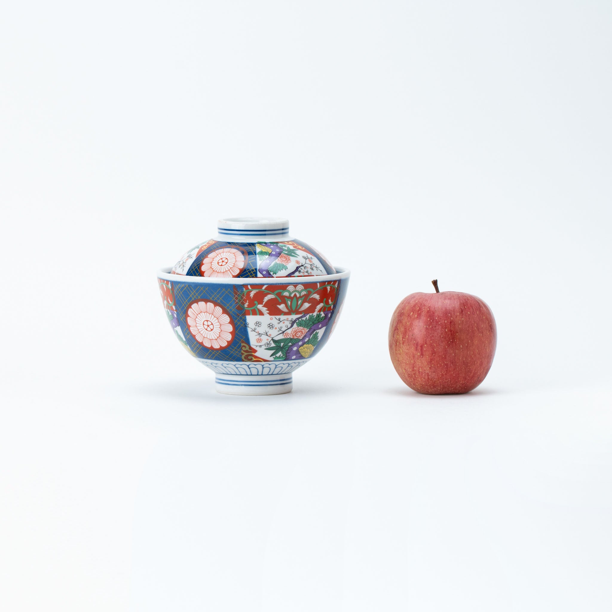 Splendid Brocade Peony Lidded Donburi Bowl