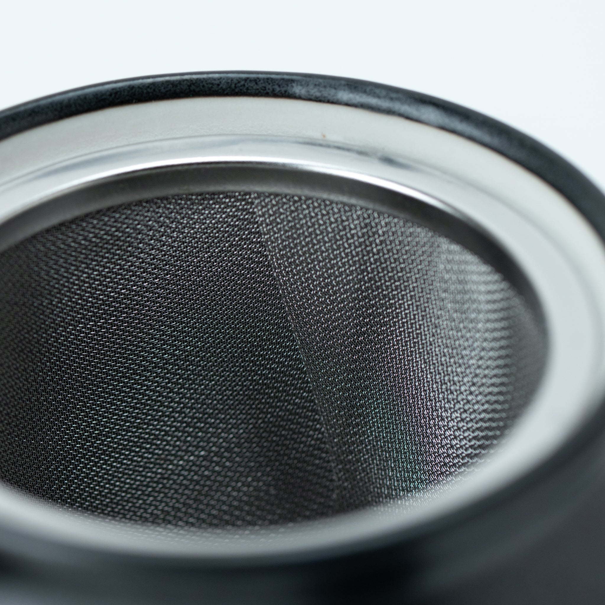 Black Rokubei Teapot (with Tea Strainer)